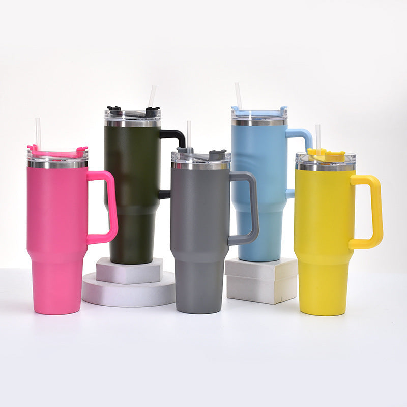 Large capacity insulated mug