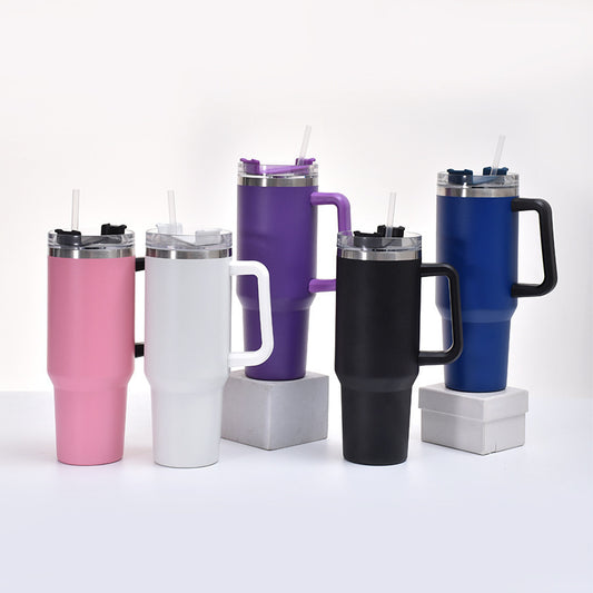 Large capacity insulated mug